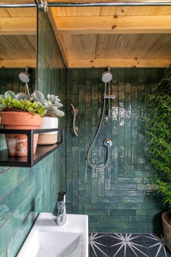 Alba - Charming Boutique Forest View Cabin With Hot Tub In バラター エクステリア 写真