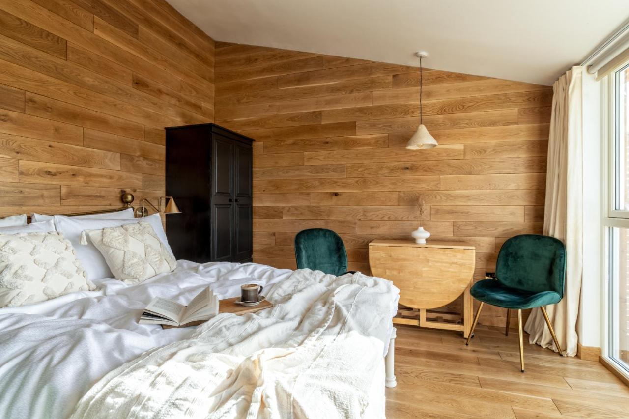 Alba - Charming Boutique Forest View Cabin With Hot Tub In バラター エクステリア 写真